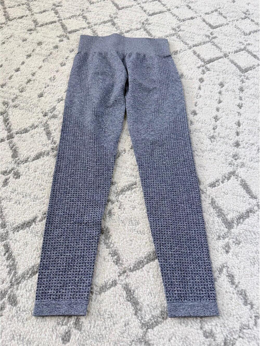 Heathered blue seamless performance leggings